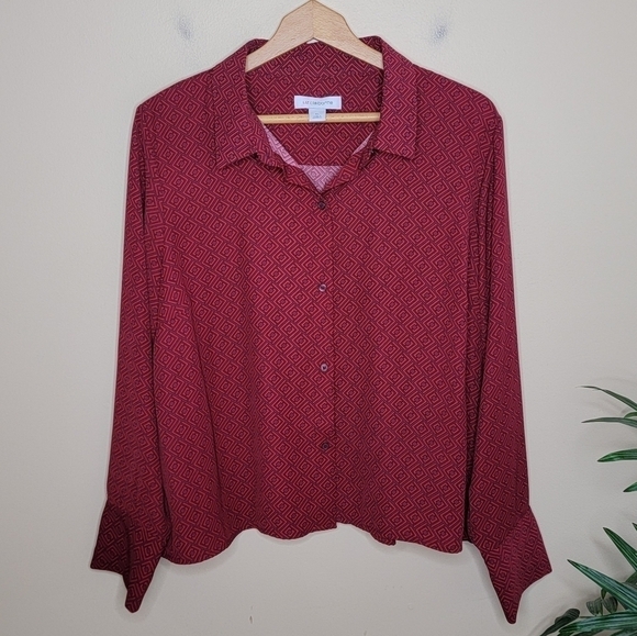 NWT Liz Claiborne | Red Logo Geometric Print Long Sleeve Button Down Blouse - Picture 1 of 5